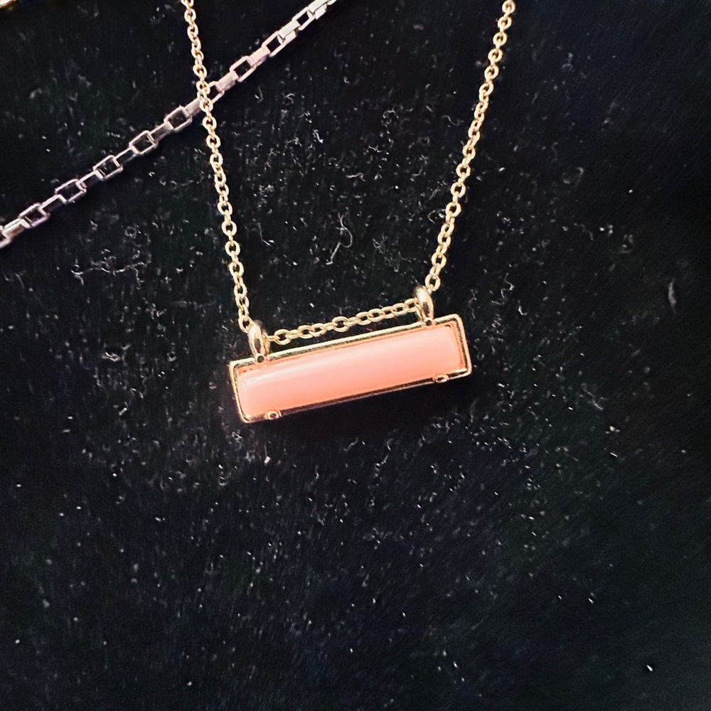 Elegant Pink and Gold Bar Necklace